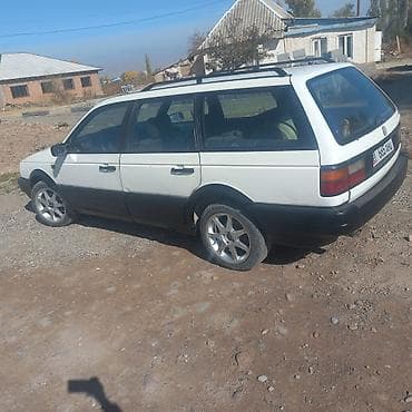Volkswagen Passat Variant: 1990 г., 1.8 л, Газ, Универсал — 4