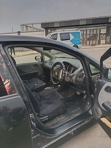 honda hit: Honda Fit: 2004 г., 1.3 л, Вариатор, Бензин, Хэтчбэк — 5