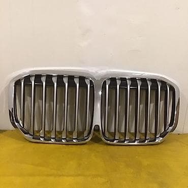 на х7: Решетка радиатора BMW 2021 г., Б/у, Оригинал — 3