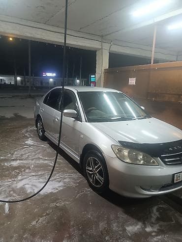 двигател на фит: Honda Civic: 2004 г., Седан — 5
