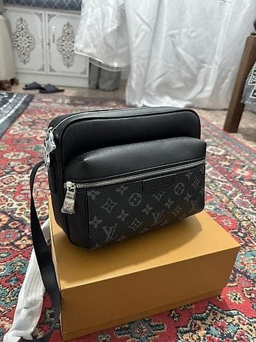 курак сумка: Классикалык сумка, Louis Vuitton, Материалы: Эко булгаары, Сыдырмалуу, Унисекс — 1