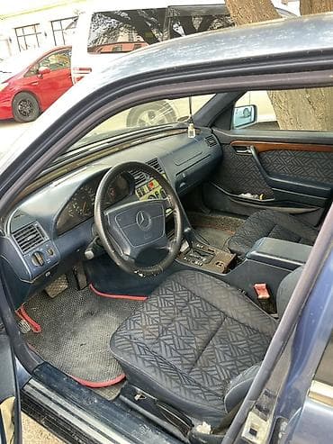 bme e34: Mercedes-Benz C-Class: 1994 г., 1.8 л, Автомат, Бензин, Седан — 6