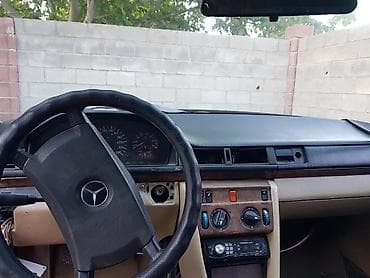 авто до 6000 долларов: Mercedes-Benz W124: 1989 г., 2.6 л, Механика, Бензин, Седан — 4