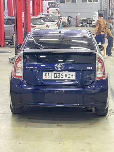 фар на фит: Toyota Prius: 2013 г., 1.5 л, Вариатор, Гибрид, Лифтбек — 8