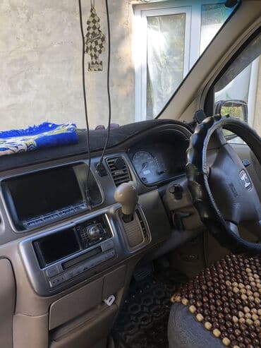 продается в рассрочку авто минивен степ вагон: Honda Stepwgn: 2002 г., 2 л, Автомат, Газ, Минивэн — 6