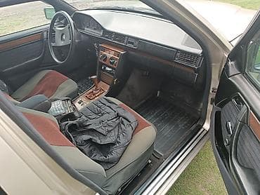 бамперы w124: Mercedes-Benz W124: 1990 г., 2.3 л, Механика, Бензин, Седан — 9