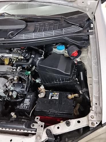 sprinter 2 9: Nissan Tino: 2001 г., 2 л, Автомат, Бензин, Хэтчбэк — 8