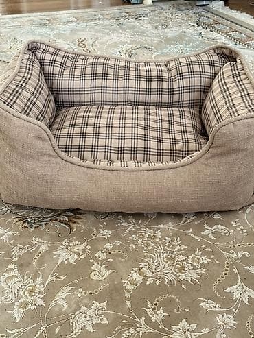 лежанки: Уютная прямоугольная лежанка для домашних животных с мягкими — 2