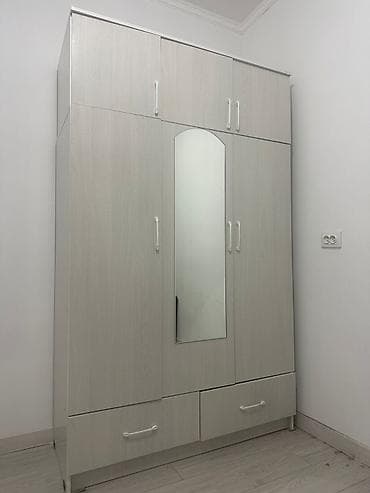 тумбочки в прихожую: Набор мебели для дома: шкаф, комод, стол и табуреты - Шкаф-гардероб — 1