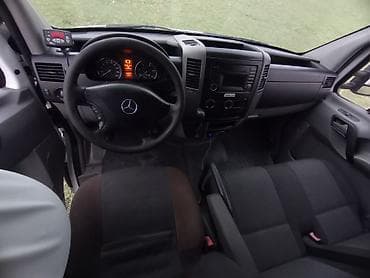 kia ev3: Грузовик, Mercedes-Benz, Стандарт, 4 т, Б/у — 9
