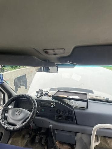 спринер бортовой: Mercedes-Benz Sprinter –18 мест 1999 год — 3