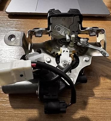 подкрыльник на субару: ❗️замок от багажника Subaru wilderness — 3