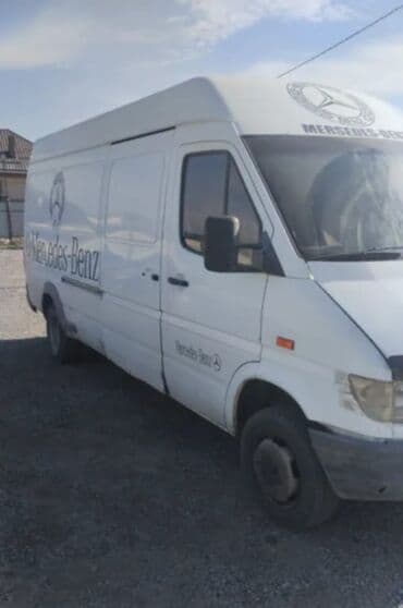 какая машина подойдет для яндекс такси бишкек: Легкий грузовик, Mercedes-Benz, Стандарт, 3 т, Новый — 2