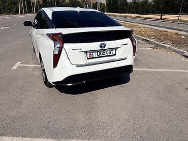 byd e5: Toyota Prius: 2018 г., 1.8 л, Автомат, Гибрид, Лифтбек — 3