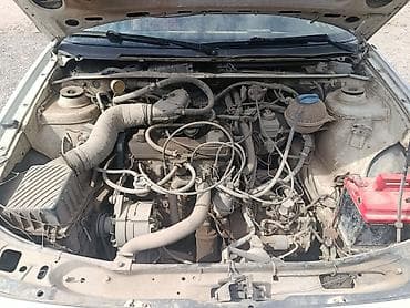 Унаа: Volkswagen Passat: 1989 г., Кол менен иштөөчү, Седан — 5