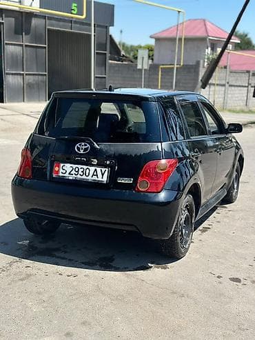 Toyota Ist: 2003 г., 1.5 л, Автомат, Бензин, Хэтчбэк — 4