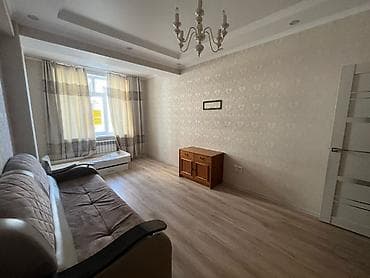 Недвижимость: 1 комната, 42 м², Элитка, Кок-Жар ж/м Элитка, 1 этаж, Евроремонт — 2