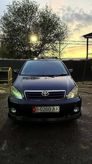 Toyota Ipsum: 2002 г., 2.4 л, Автомат, Бензин, Минивэн