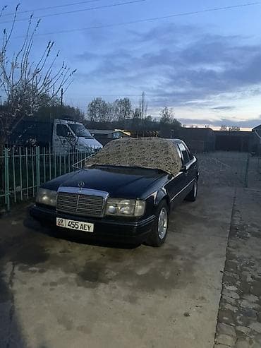 авто подборщик: Mercedes-Benz W124: 1992 г., 2.2 л, Механика, Бензин, Седан — 8