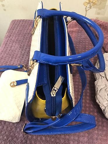 сумка кошелек: Продаю новую нарядную сумку в комплекте с кошельком. Лакированная — 3