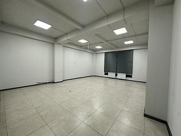 open space: ЖК “Ак Сарай” Сдается помещение Площадь: 283м2 Этаж: 1 Удобный — 3