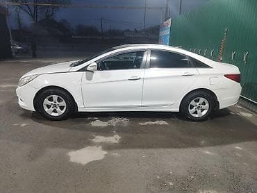 купить соната в бишкеке: Hyundai Sonata: 2012 г., 2 л, Автомат, Газ, Седан — 3