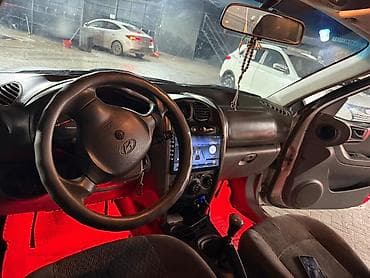 экран саната: Hyundai Santa Fe: 2001 г., Кроссовер — 5