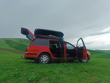 Volkswagen Passat Variant: 1999 г., 1.8 л, Механика, Бензин, Универсал
