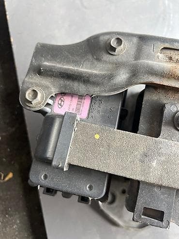 rx 550: Датчик системы защиты пешеходов KIA SORENTO UM D4HA 2016 (б/у) — 1