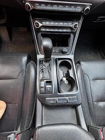 Продажа авто: Hyundai Grandeur: 2017 г., Автомат, Газ, Седан — 7