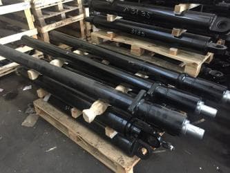 оборудование для пекарни купить: Имеются запчасти в наличие г. Бишкек, цилиндр, сальник, тормозная — 1