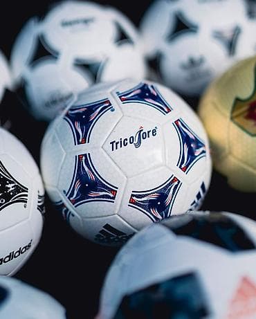 Статуэтки: Набор сувенирных мячей FIFA World Cup Historical Mini Ball Set от — 4