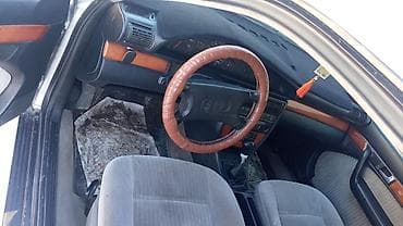 Audi S4: 1994 г., 2.6 л, Механика, Бензин, Седан — 1