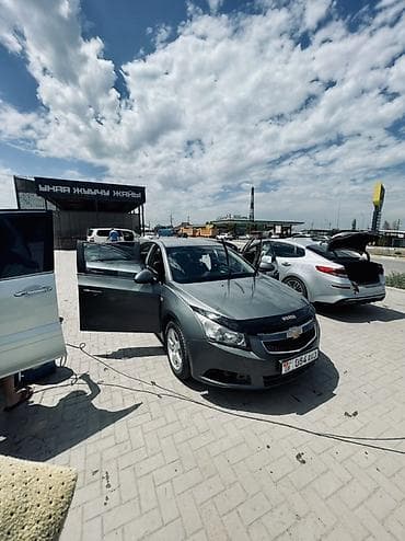 передний бампер с4: Chevrolet Cruze: 2010 г., Автомат, Седан — 5