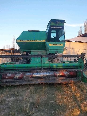 Комбайн зерноуборочный Ростсельмаш «Нива-Эффект» (Kyrgyzstan) с — 2