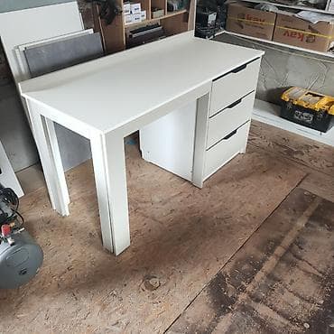 Комплекты мягкой мебели: Рабочий стол 160/65-1 шт.8000с. рабочий стол 138/58-1 шт 6000с — 2