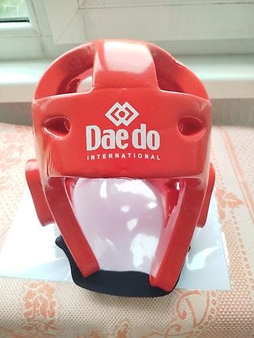 Защита для единоборств + утяжелители 1) Шлем Daedo International
