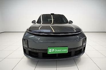 жили манжера: Lixiang L9: 2022 г., 1.5 л, Гибрид, Кроссовер — 2