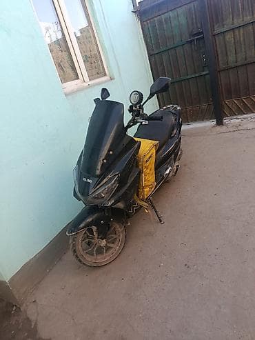 2 gr: Скутер VILIMI, черный цвет. Особенности и комплектация: - Кузов с — 1