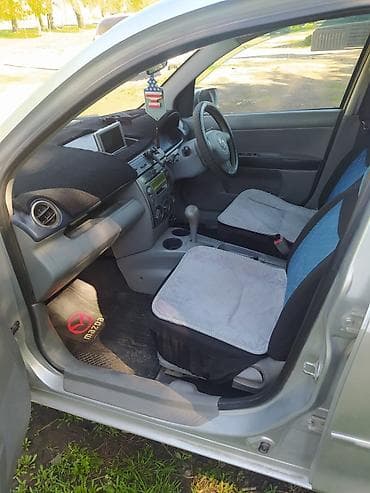 Продажа авто: Mazda Demio: 2003 г., Автомат, Бензин, Хэтчбэк — 3