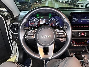 byd e2 2022: Kia K3: 2021 г., 1.6 л, Автомат, Бензин, Седан — 5