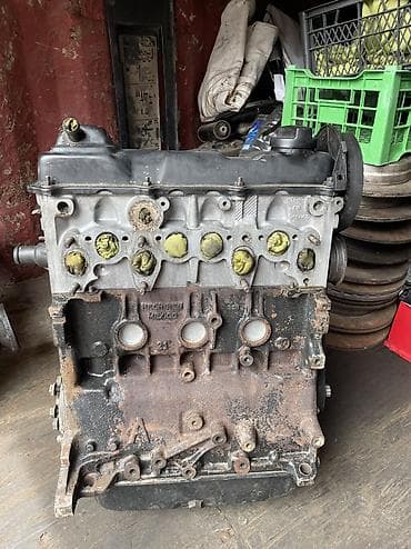aud: Двигатель Volkswagen/Audi 1.8 (8V) карбюратор/моно-впрыск, рядный — 4