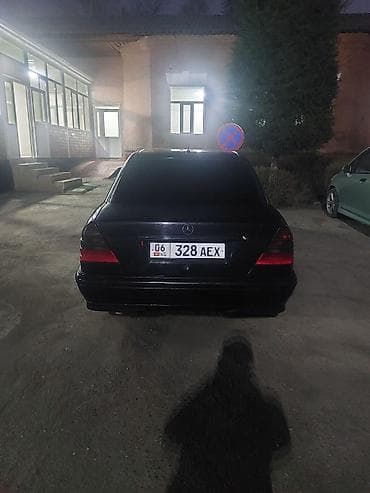 мерс 1424: Mercedes-Benz C-Class: 1999 г., 2 л, Автомат, Бензин, Седан — 8