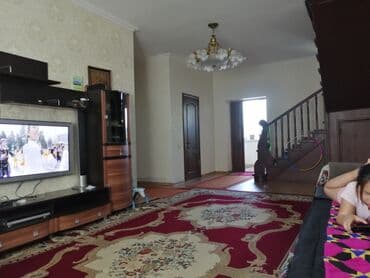 продаю дом в центре: Дом, 250 м², 8 комнат — 8