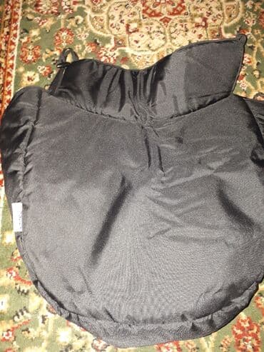 зимний чехол на коляску: Продаю новый чехол для ножки для коляски. Зимний теплый, произв.во — 2