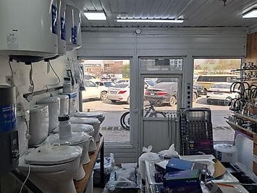 сдаю ком: Сдаю в аренду отдел 16 кв.м Т.К Табылга. Центральный ряд вдоль — 4