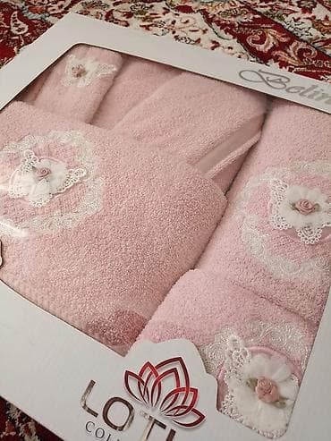 Набор махровых полотенец Lotti Collection, розовый. Состав набора: -