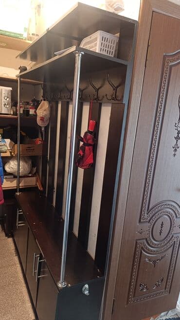 продам прихожую: Гарнитур для прихожей, ДСП, цвет - Коричневый — 1