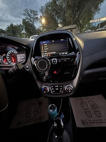 люк 124: Chevrolet Spark: 2019 г., 1 л, Вариатор, Бензин, Хэтчбэк — 8