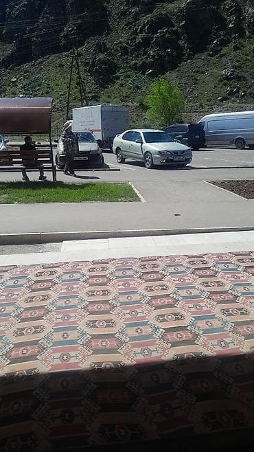 Nissan Primera: 2001 г., 1.8 л, Ручные, Бензин, Седан